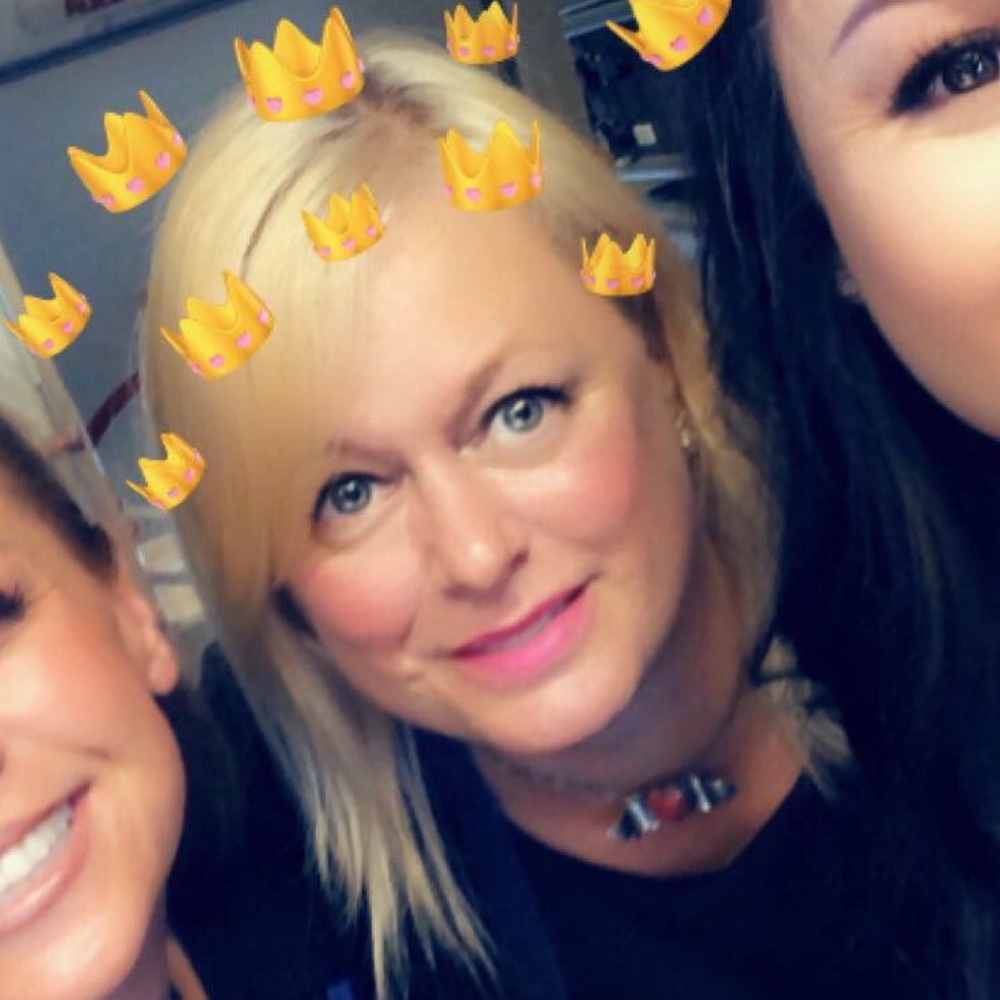 Meet your Posher, Wendy